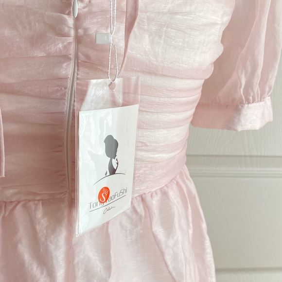 Pink Princess Dress - Picture 3 of 3